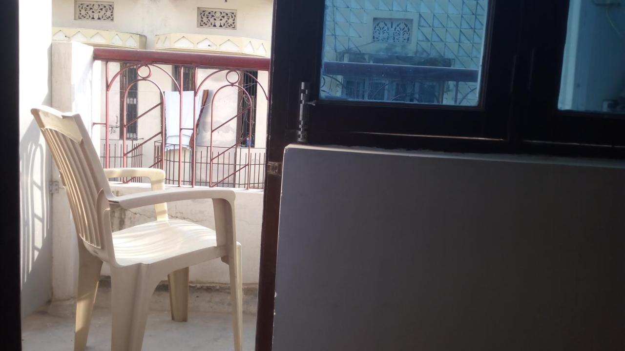 Ishan Paying Guest House Varanasi Esterno foto
